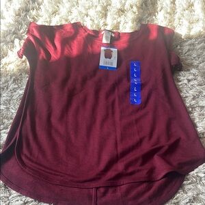 Women's Burgundy Top